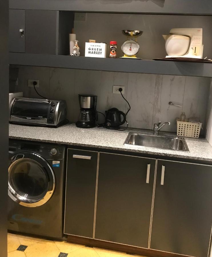 Departamento completo y Habitaciones en Suite Balcarce Ciudad Autónoma de Ciudad Autónoma de Buenos Aires Exterior foto