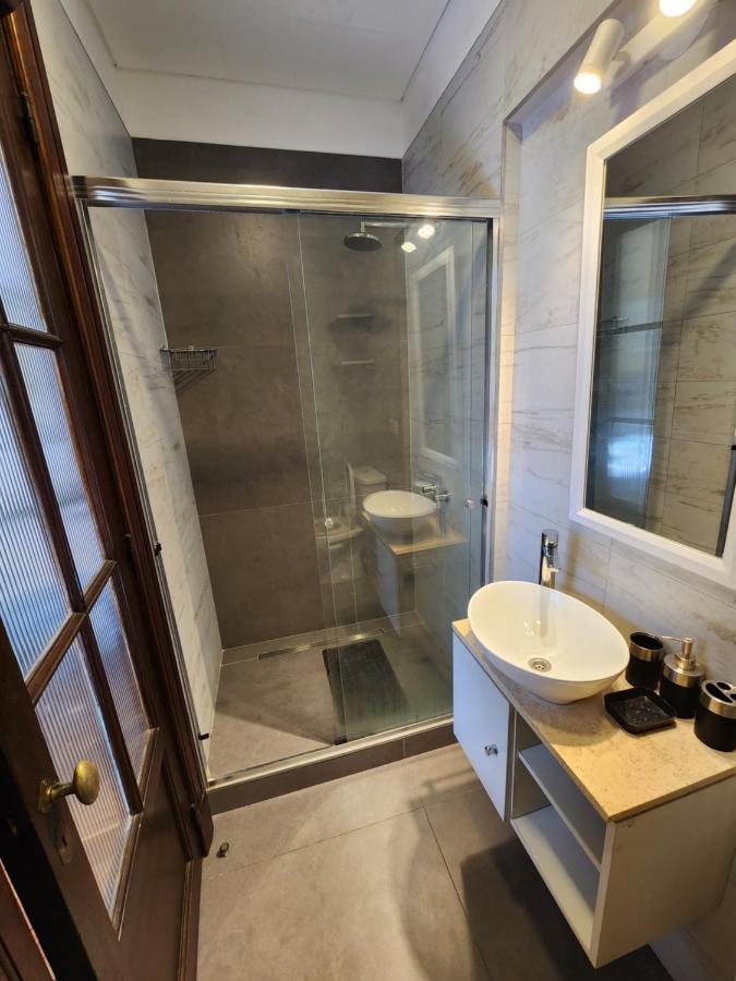 Departamento completo y Habitaciones en Suite Balcarce Ciudad Autónoma de Ciudad Autónoma de Buenos Aires Exterior foto